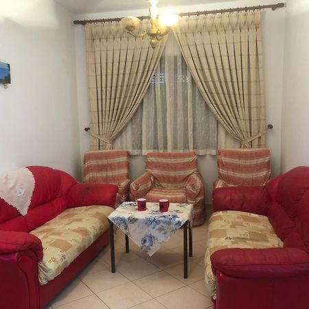 Apartment Tafilaj Durres Bagian luar foto