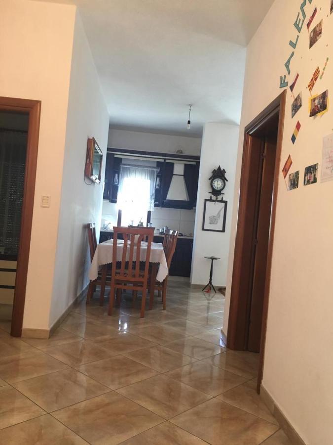 Apartment Tafilaj Durres Bagian luar foto