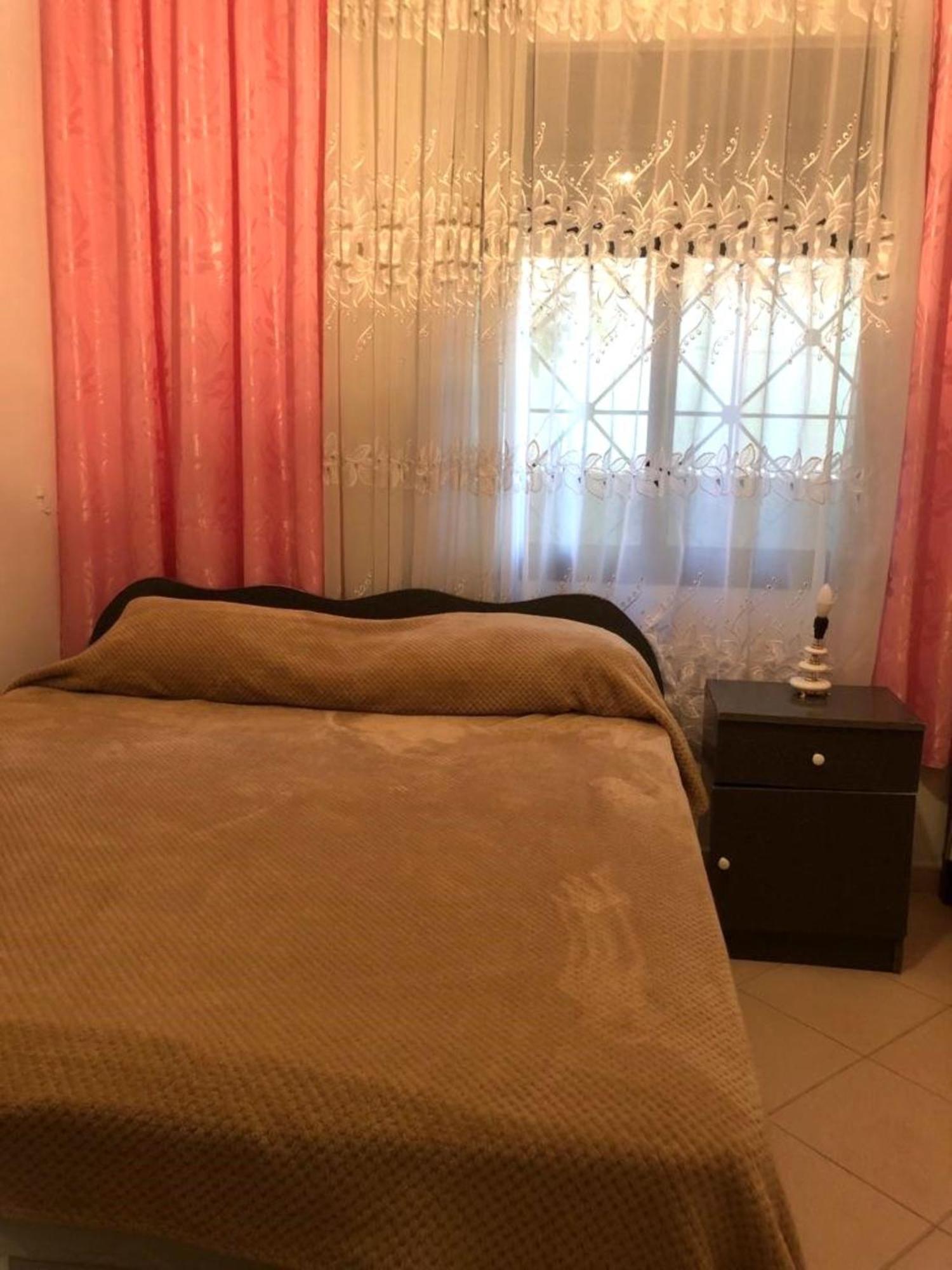 Apartment Tafilaj Durres Bagian luar foto