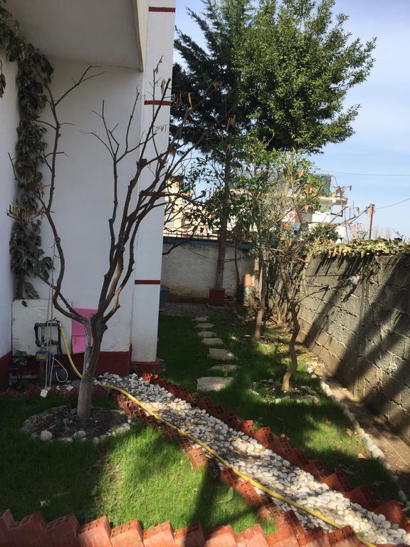 Apartment Tafilaj Durres Bagian luar foto