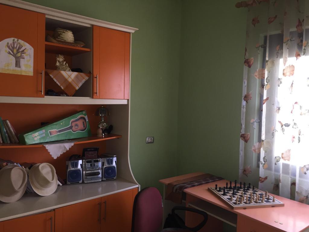 Apartment Tafilaj Durres Bagian luar foto