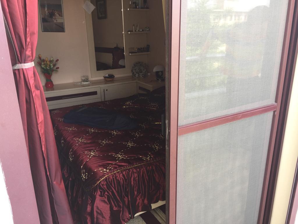 Apartment Tafilaj Durres Bagian luar foto