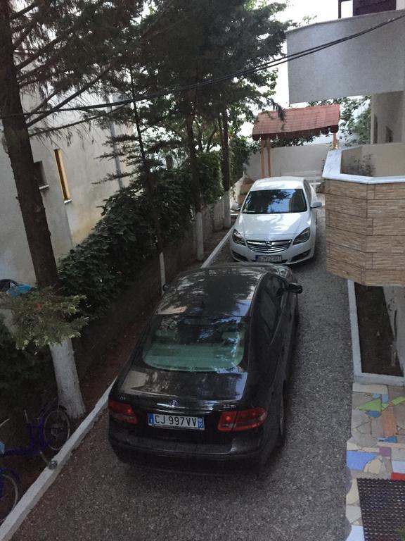 Apartment Tafilaj Durres Bagian luar foto