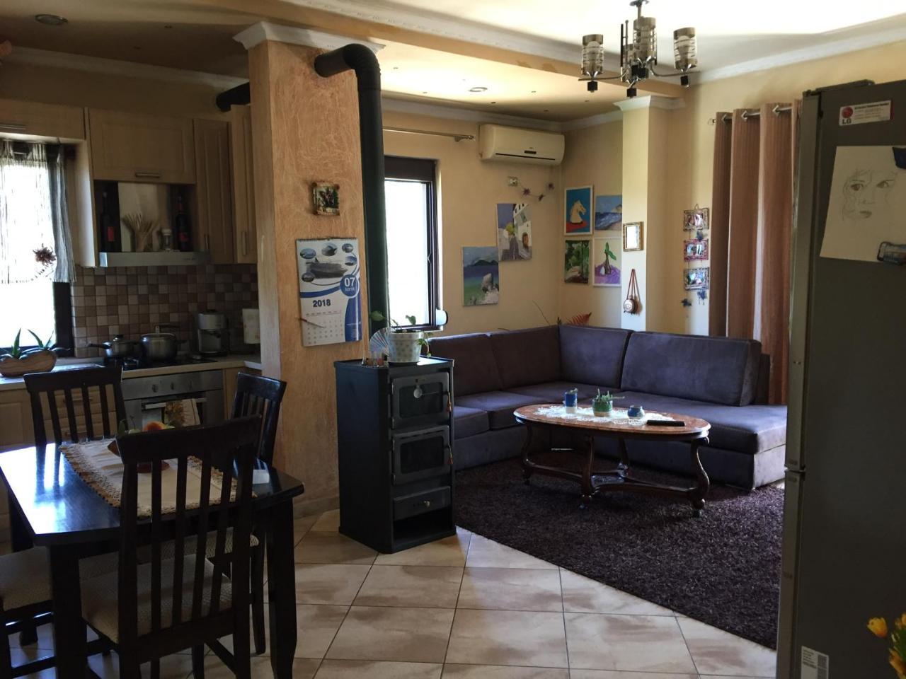 Apartment Tafilaj Durres Bagian luar foto